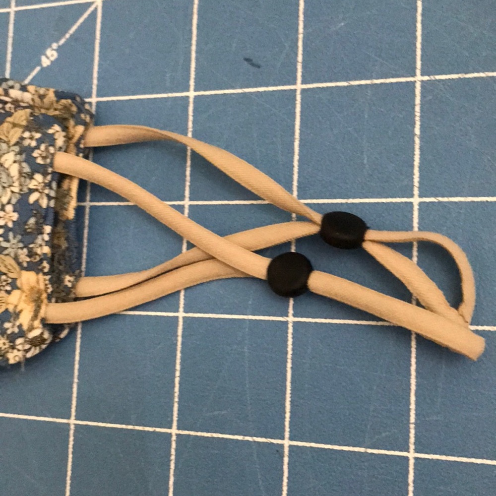 Cloth mask - Picture 2 of 3